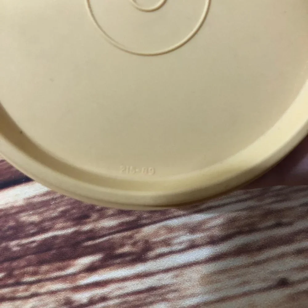 Tupperware this item